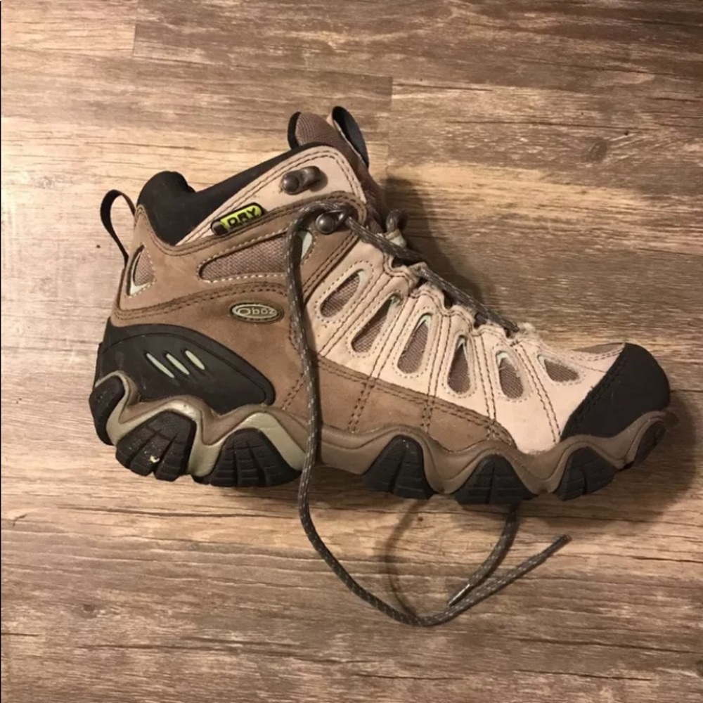 Oboz Sawtooth Mid Ankle Women’s hiking boot Sz9